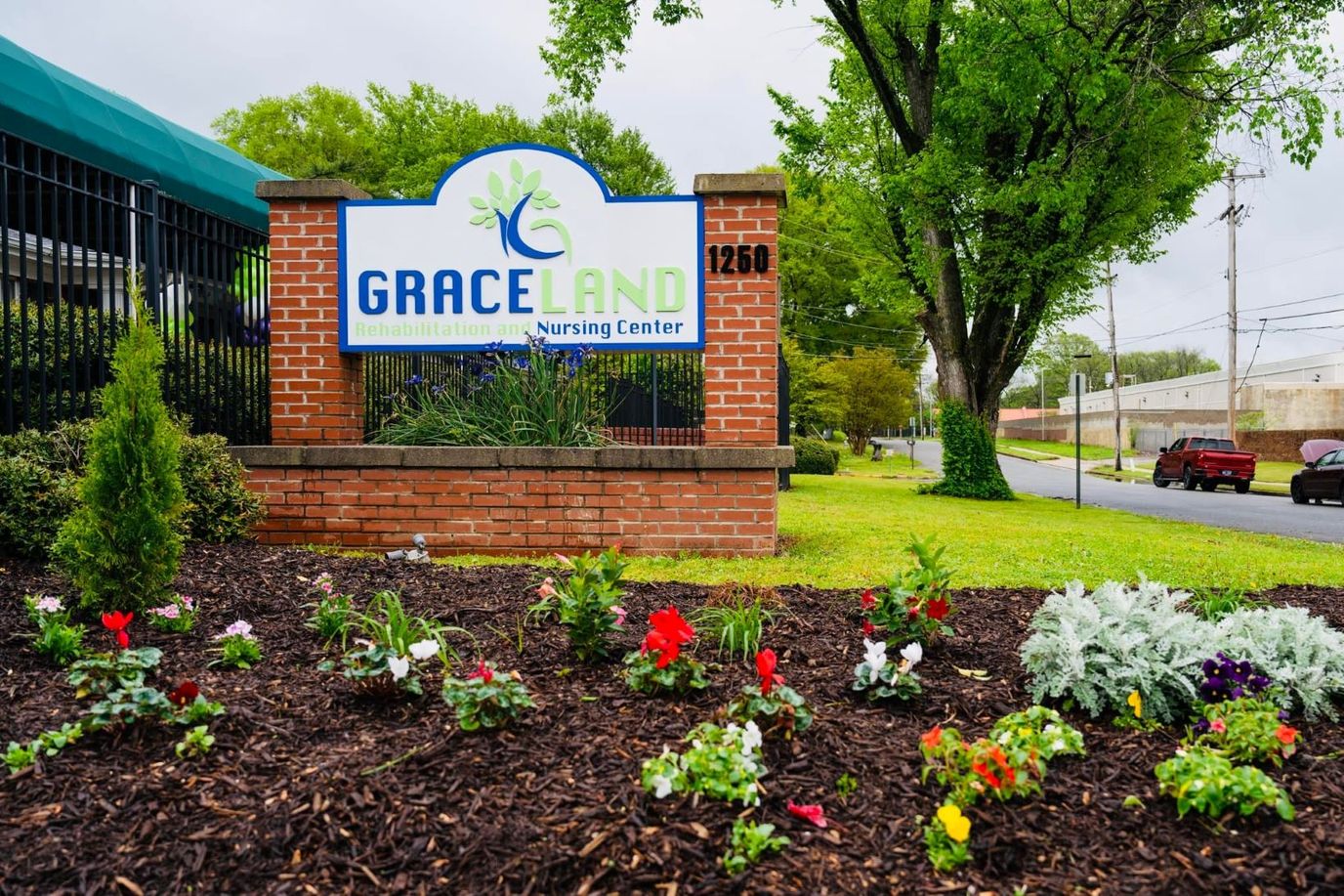 Sign of Graceland Rehabilitation and Nursing Center