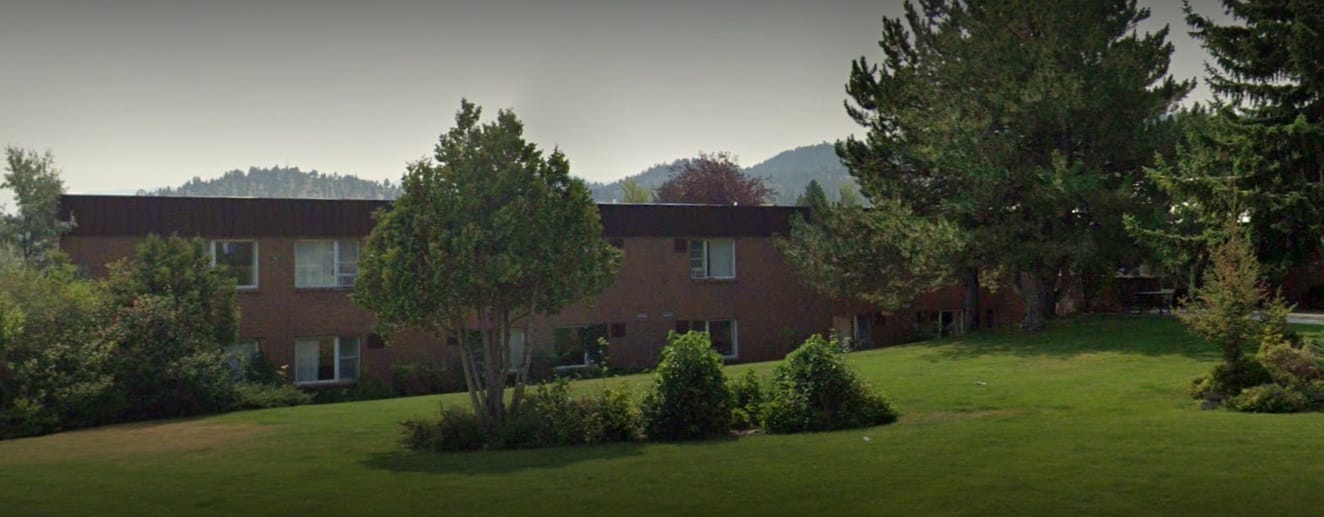 Exterior view of Mount Ascension Transitional Care building and garden