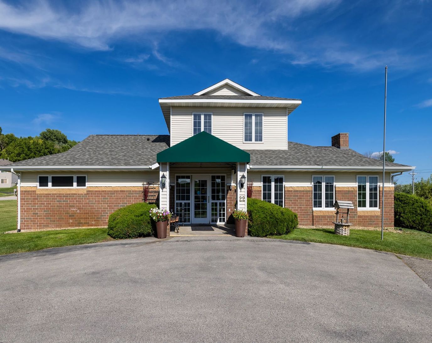 Exterior view of Meadow Lakes Senior Living building