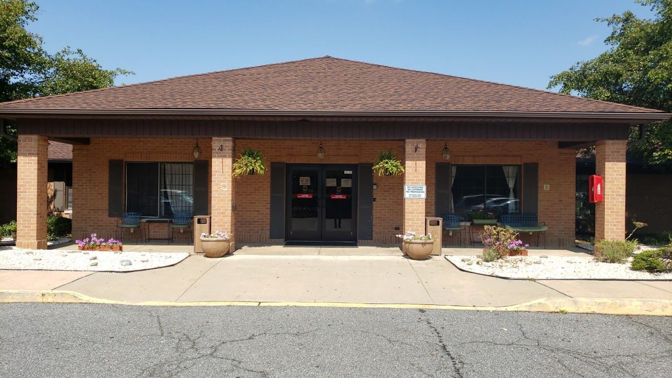 Front entrance of the New Castle Health & Rehabilitation Center