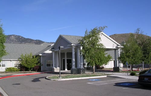 Exterior view of the Ormsby Post Acute Rehab facility