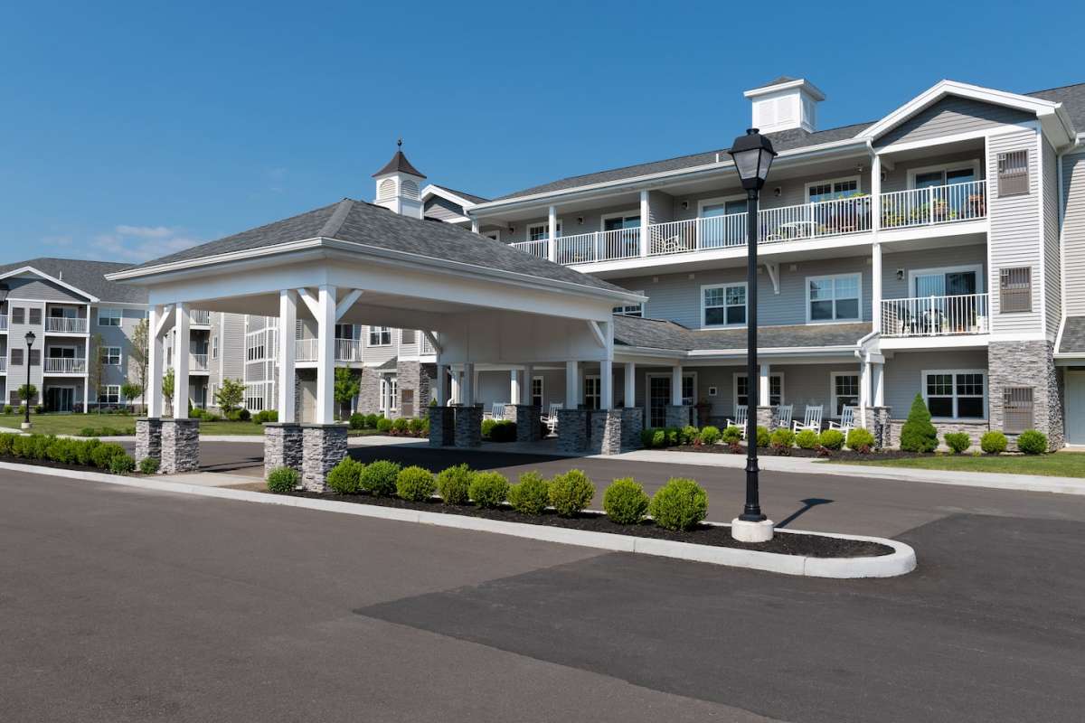 Exterior view of Summit At Mill Hill.