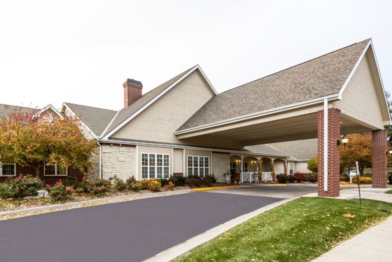 Exterior view of Marquis Place of Elkhorn entrance