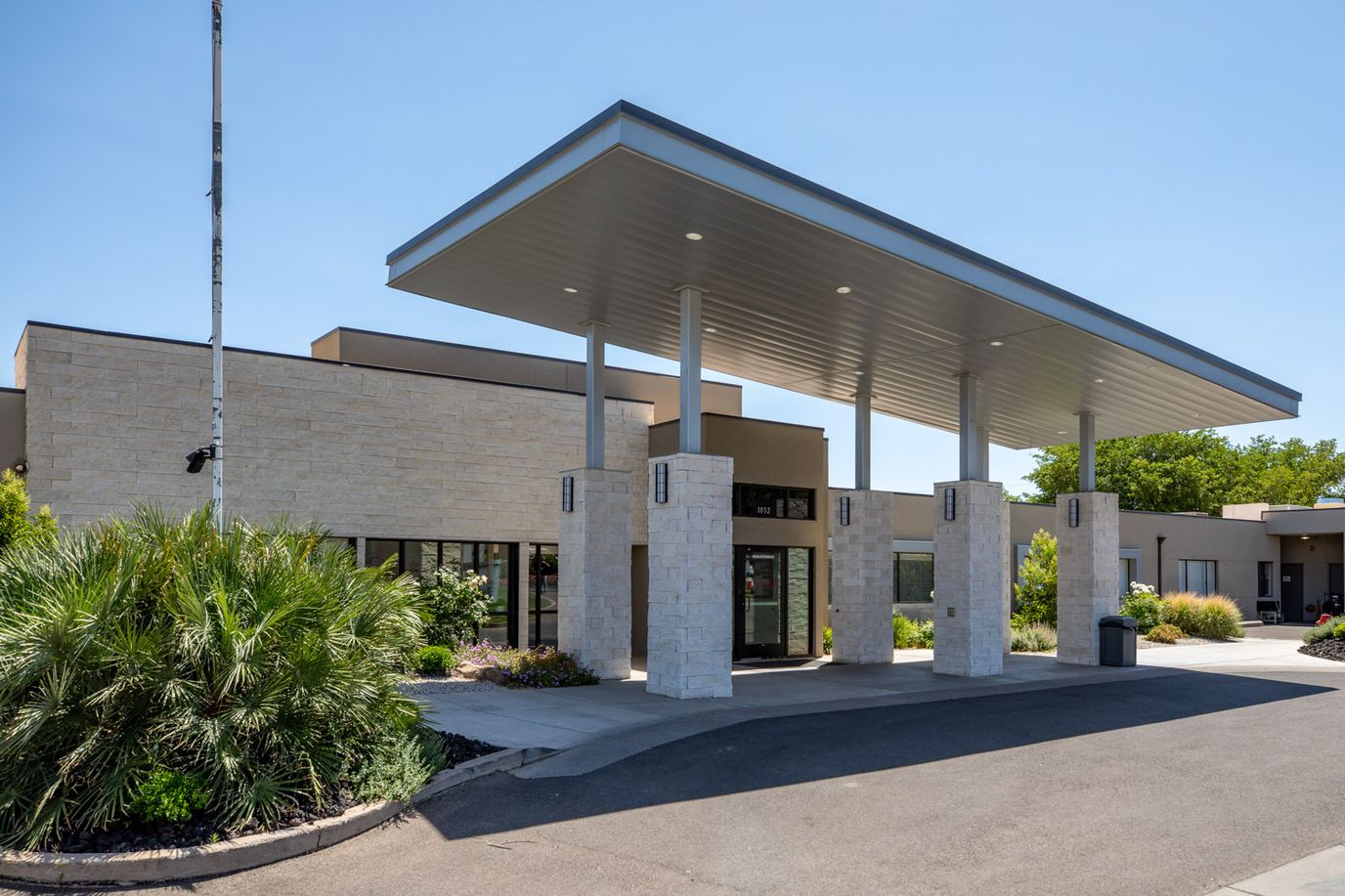 Exterior view of the St. George Rehabilitation facility.