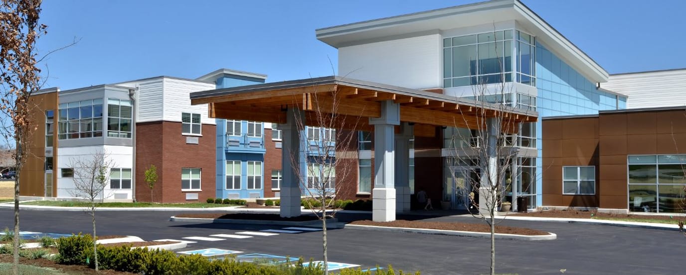 Exterior view of Wellbrooke of Carmel building entrance