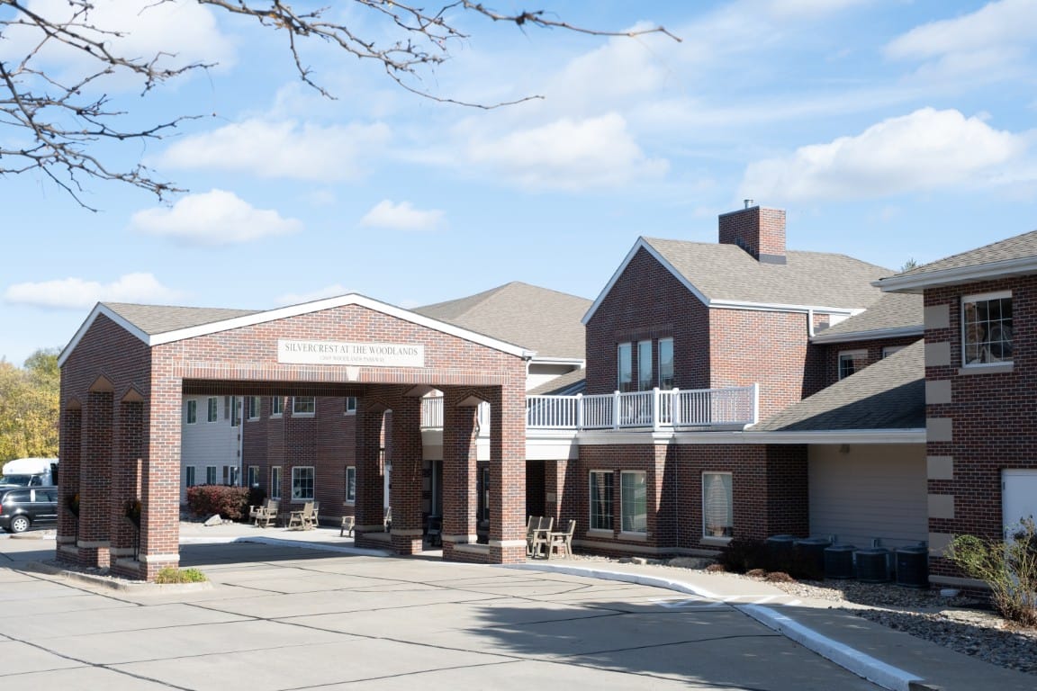 Exterior view of Woodlands Creek Senior Living facility