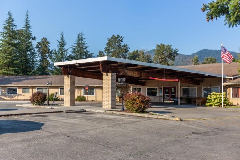 Exterior view of Highland House Rehabilitation facility