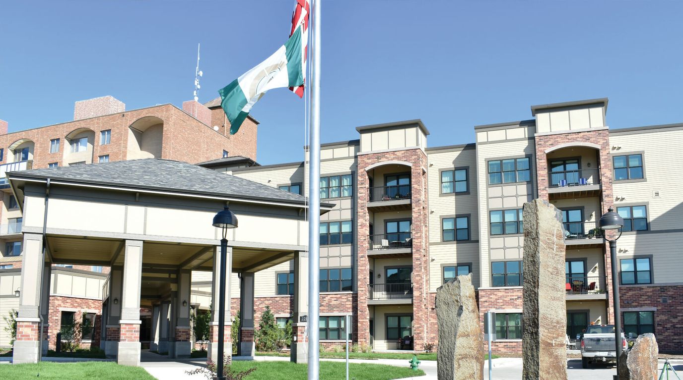 Exterior view of The Lindens at Green Hills facility