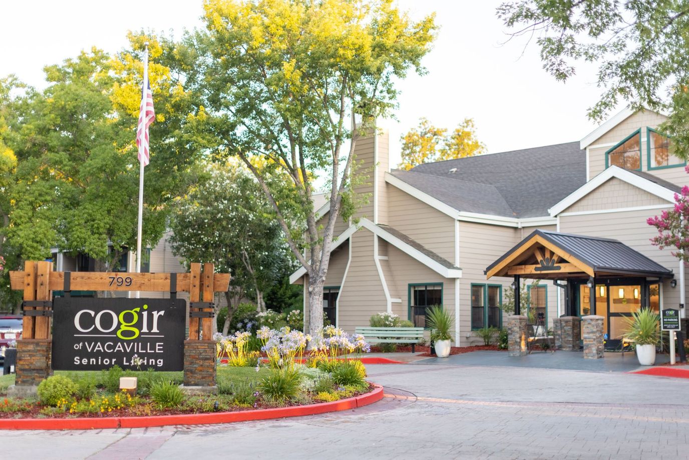Exterior view of Cogir of Vacaville senior living facility