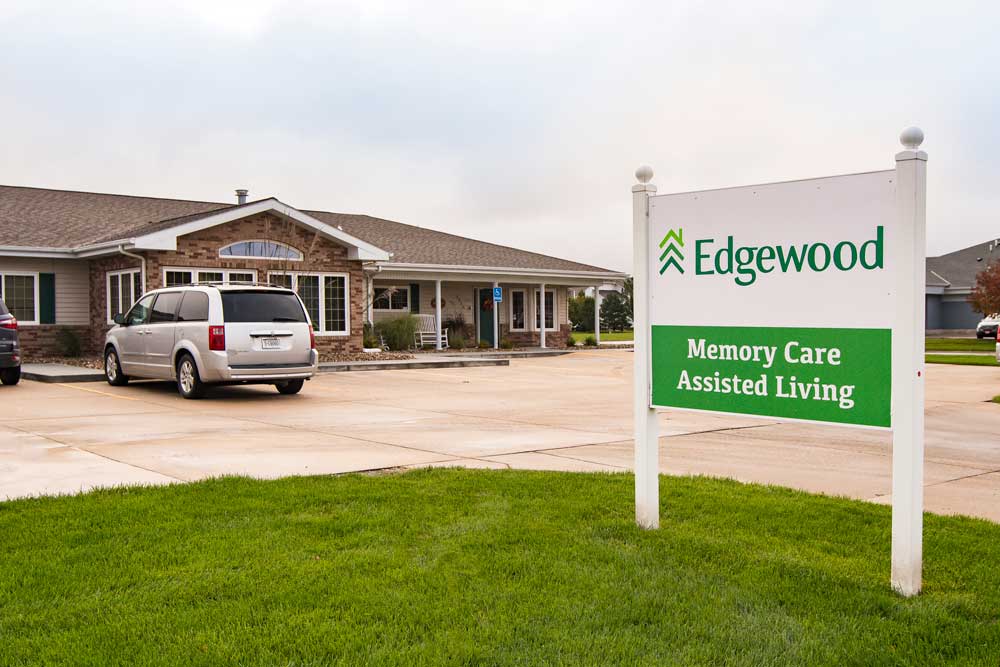 Exterior view of Edgewood assisted living facility