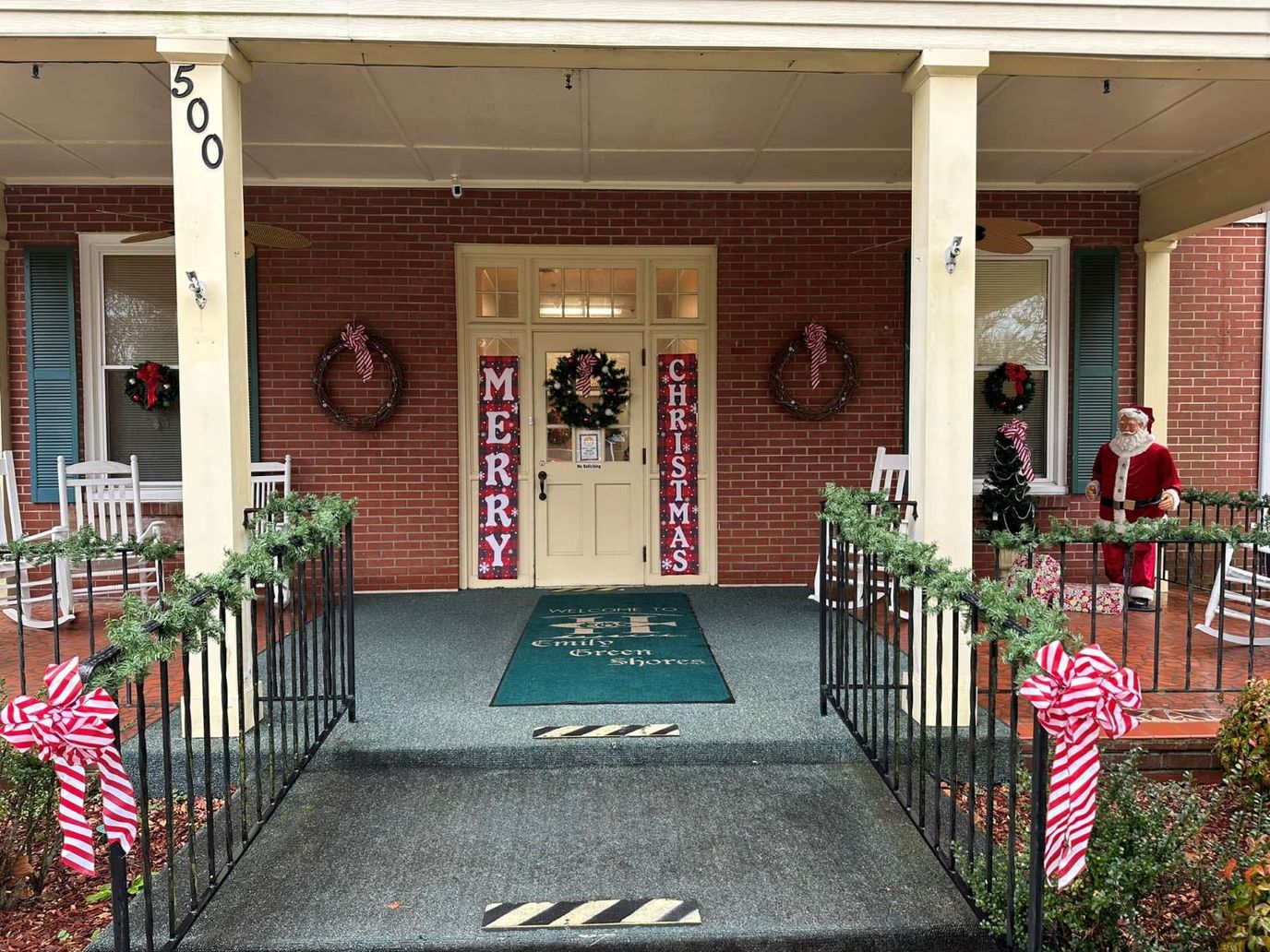 Christmas decorated entrance of Emily Green Shores Assisted