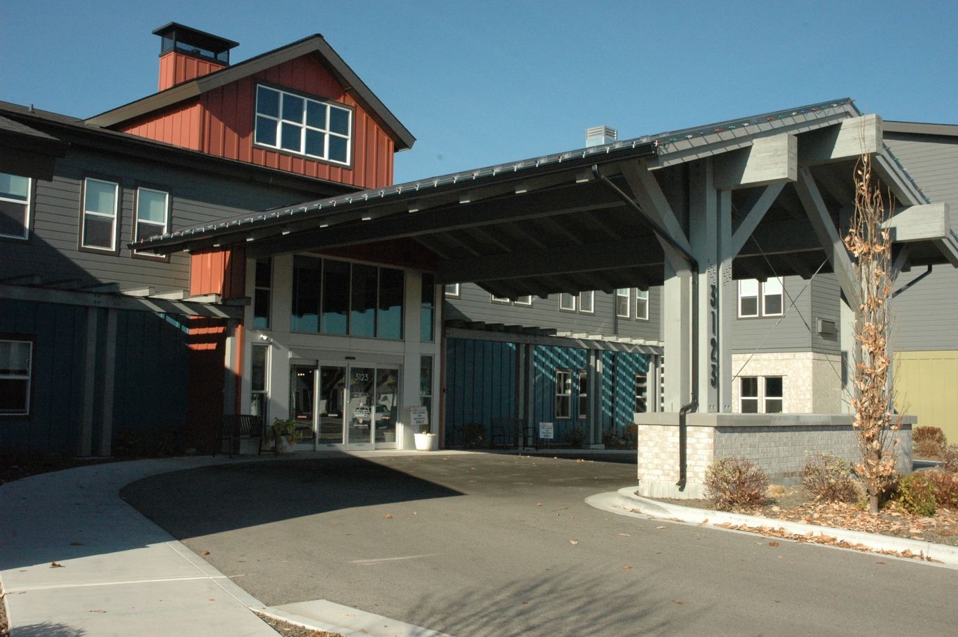 Exterior view of Edgewood Spring Creek Eagle Island