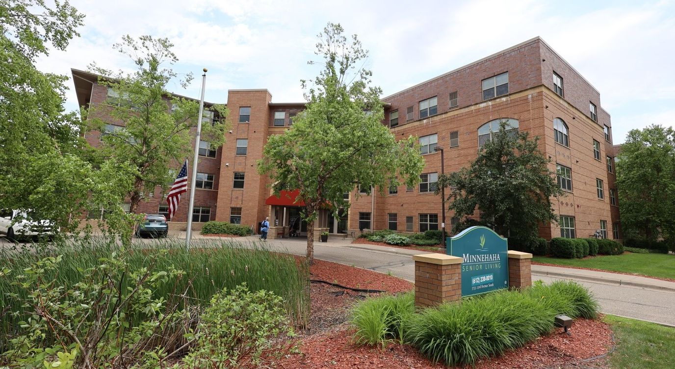 Exterior view of Minnehaha Senior Living facility