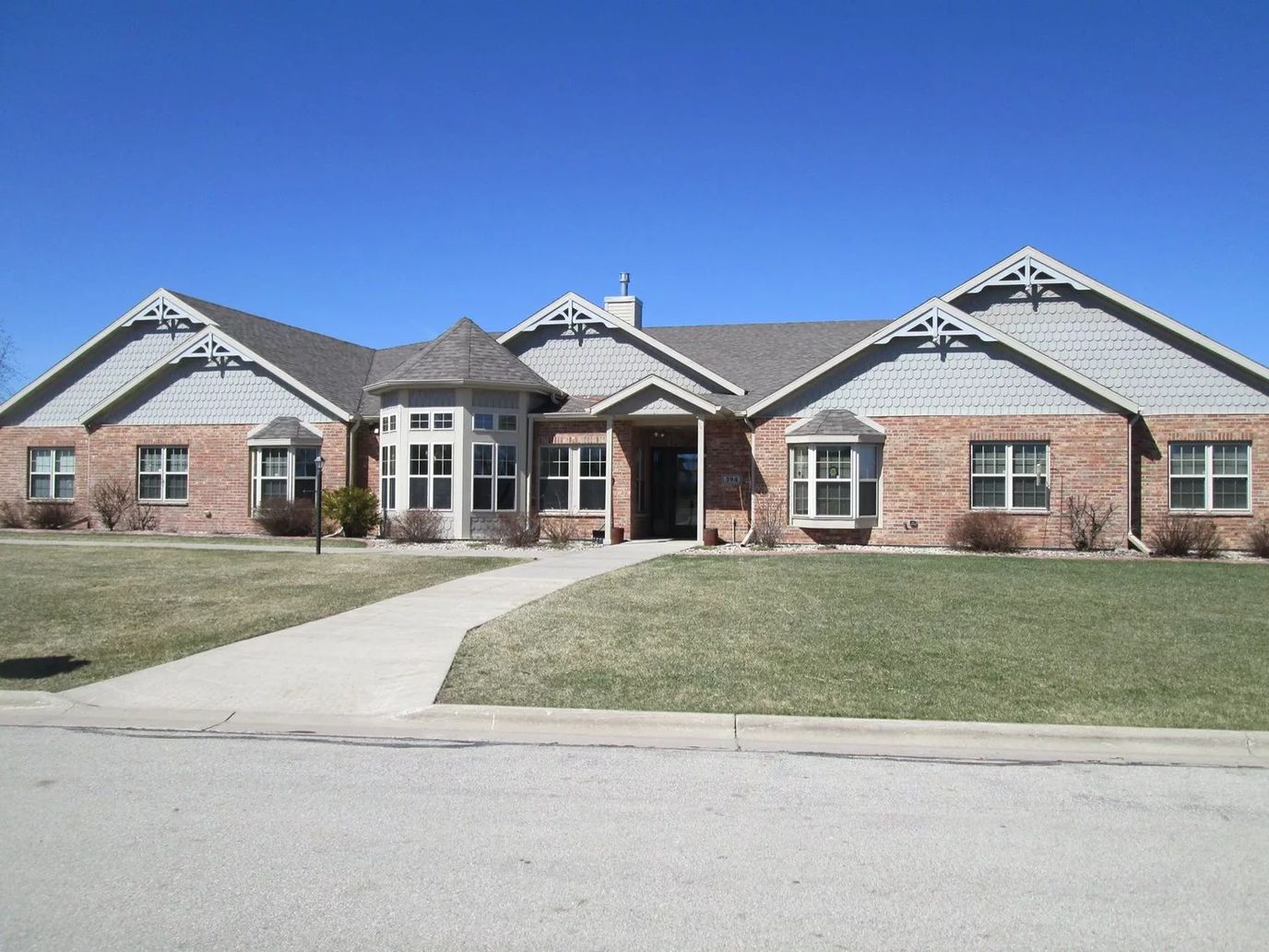 Exterior view of a senior living facility