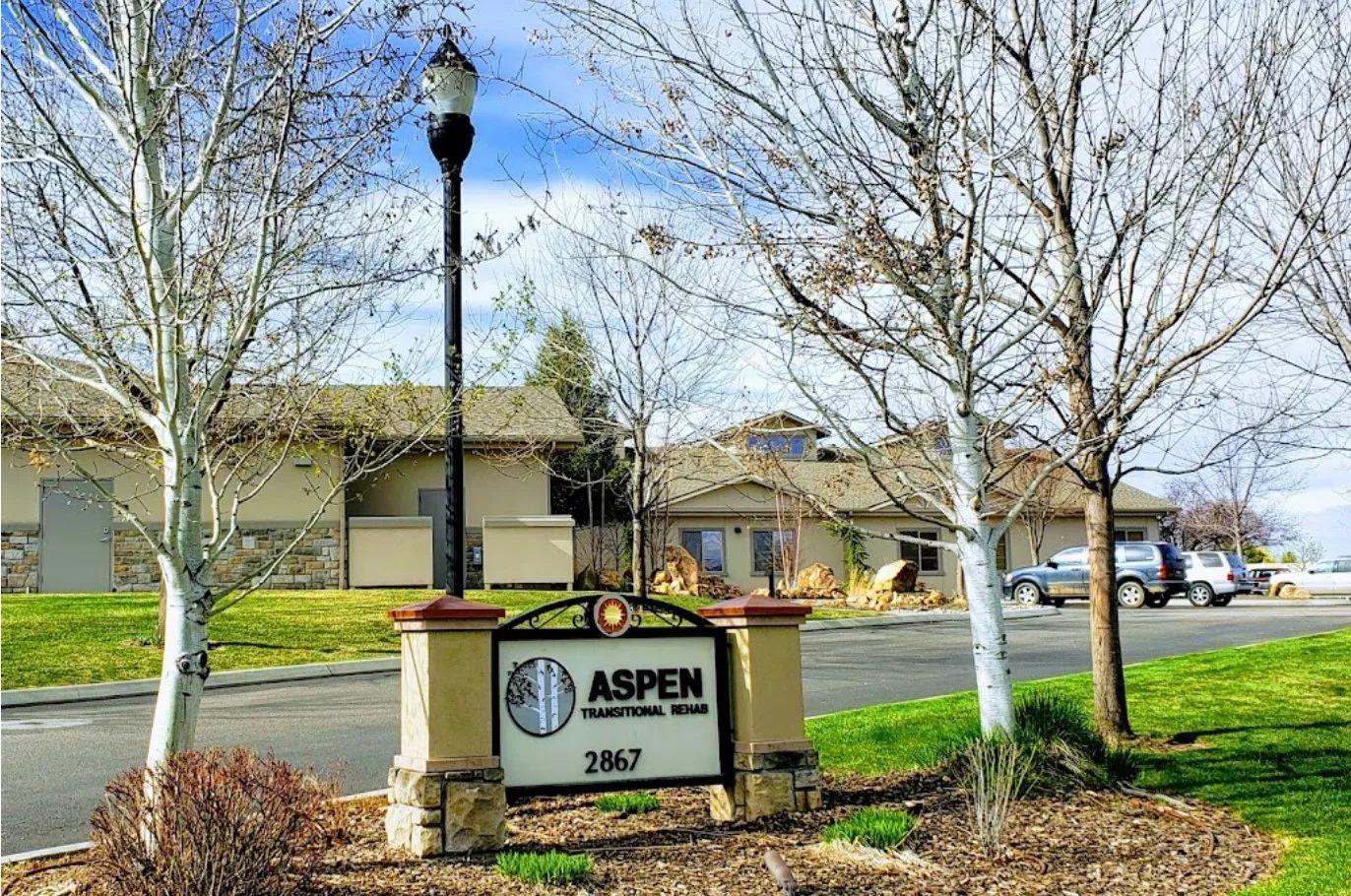 Exterior view of Aspen Transitional Rehab facility