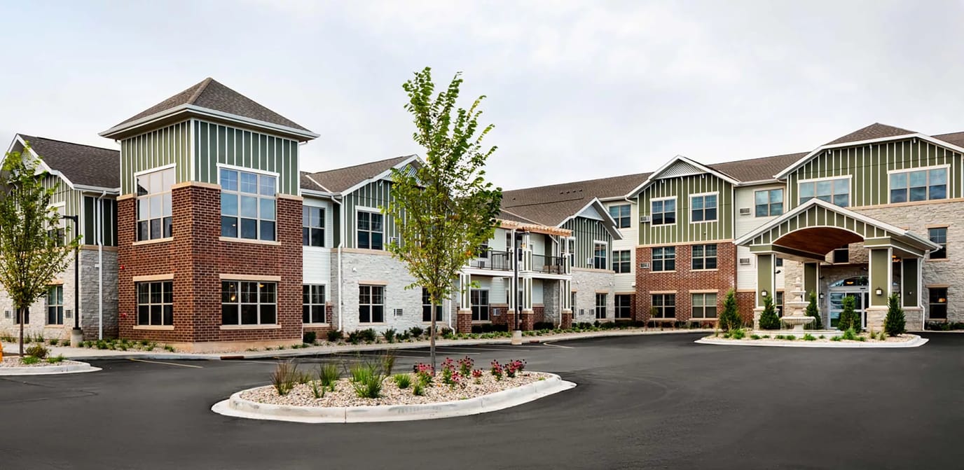 Exterior view of Aspire Senior Living Oshkosh