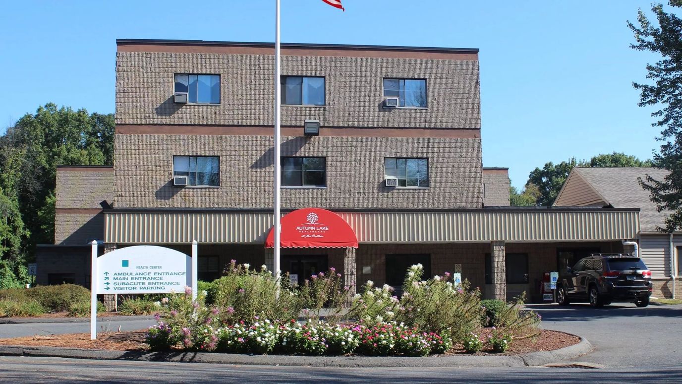 Exterior view of Autumn Lake Healthcare at New Britain