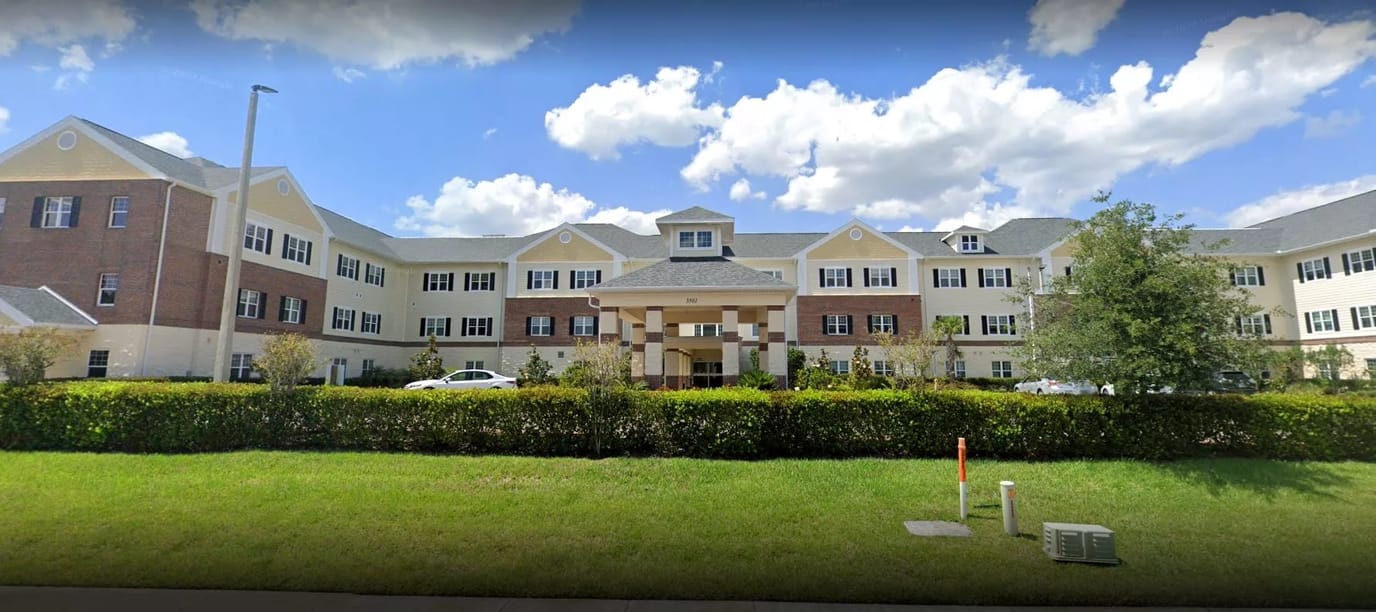 Exterior view of Bayside Senior Living facility