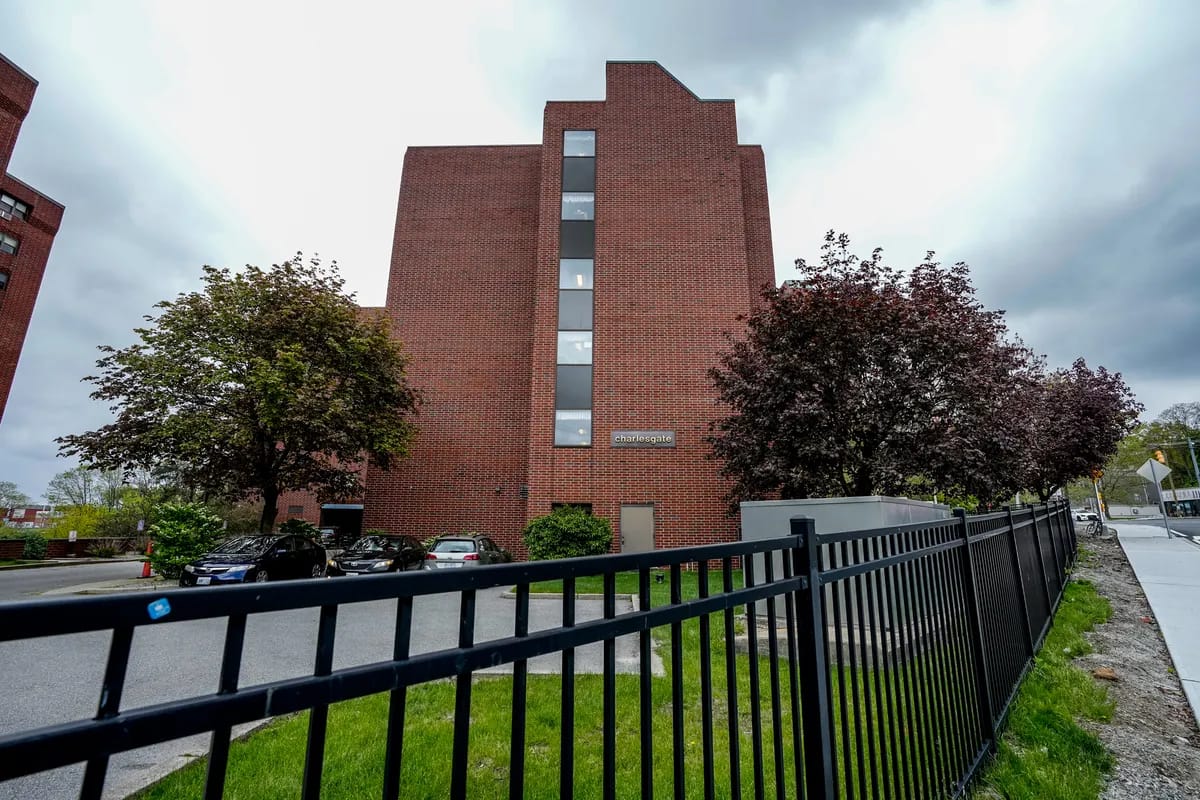 Exterior view of Charlesgate Nursing Center building