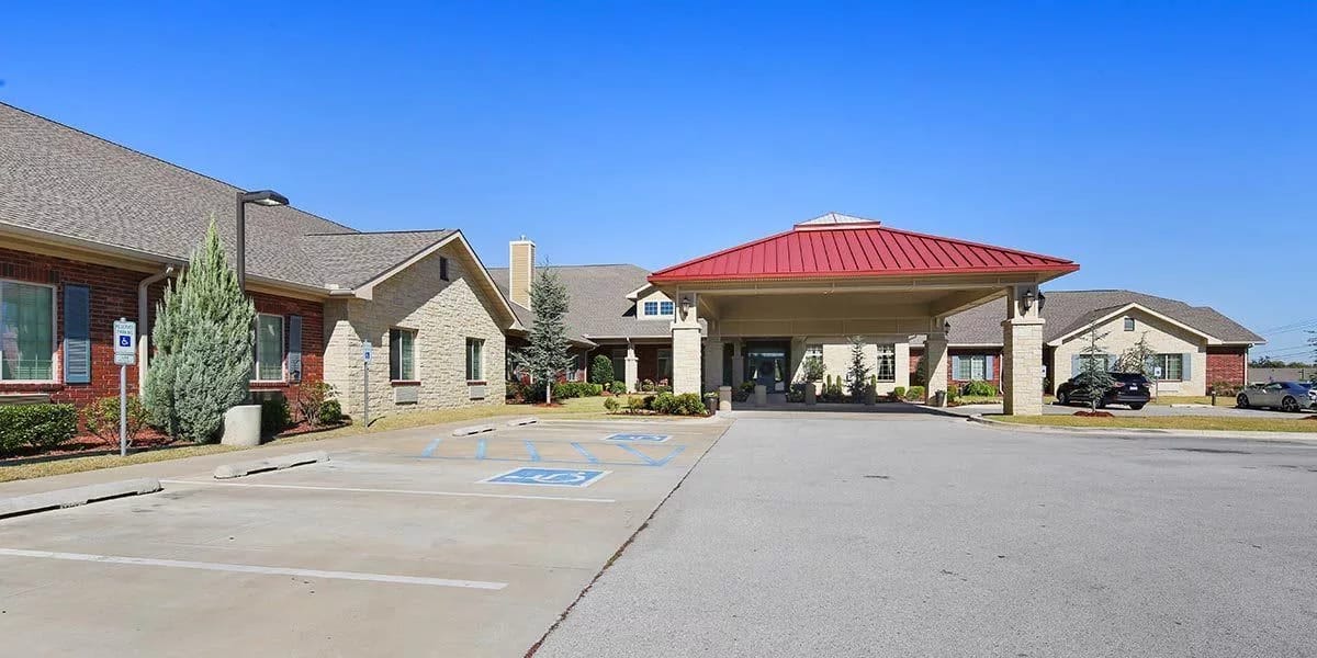 Exterior view of Legend at Mingo Road entrance