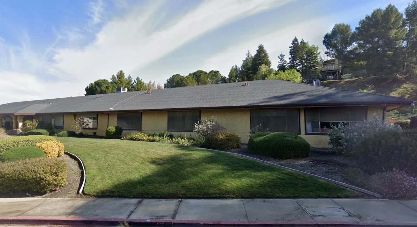 Exterior view of the Lone Tree Post Acute building