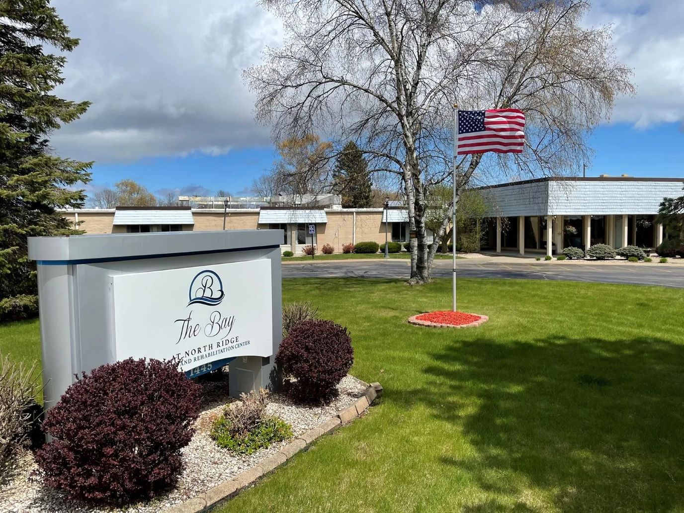 Exterior view of North Ridge Health and Rehabilitation Center