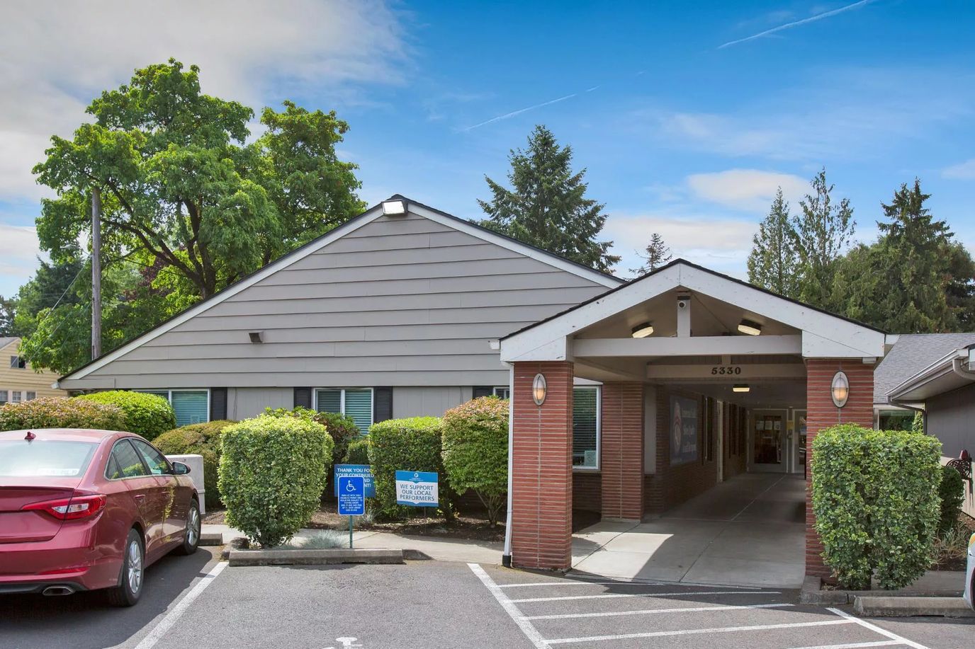 Exterior view of Porthaven Healthcare Center entrance