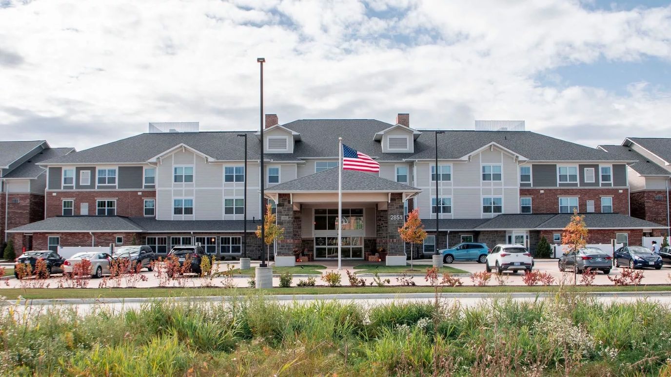 Exterior view of Quarry Ridge Retirement Community with landscaping
