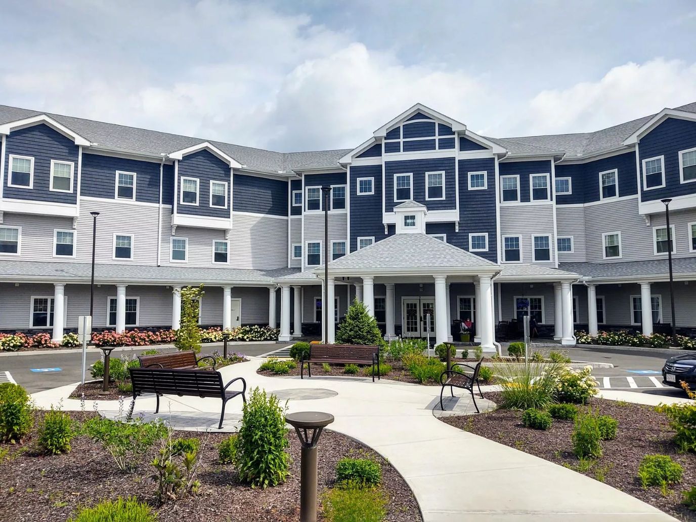 Exterior view of River Mills Assisted Living facility