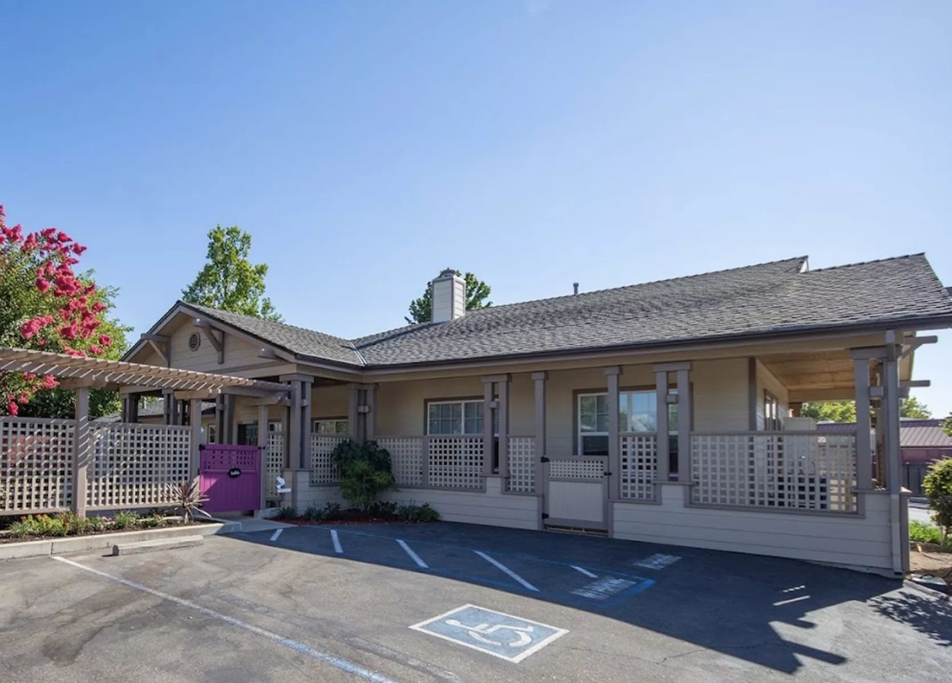 Exterior view of Roseberry Care facility