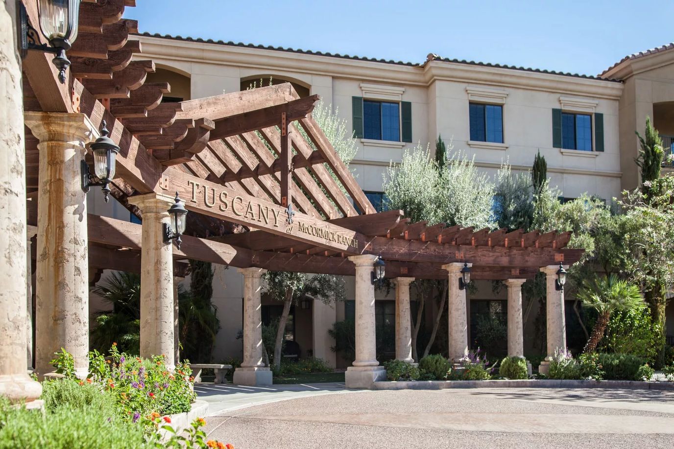 Entrance of Tuscany at McCormick Ranch with wooden structure