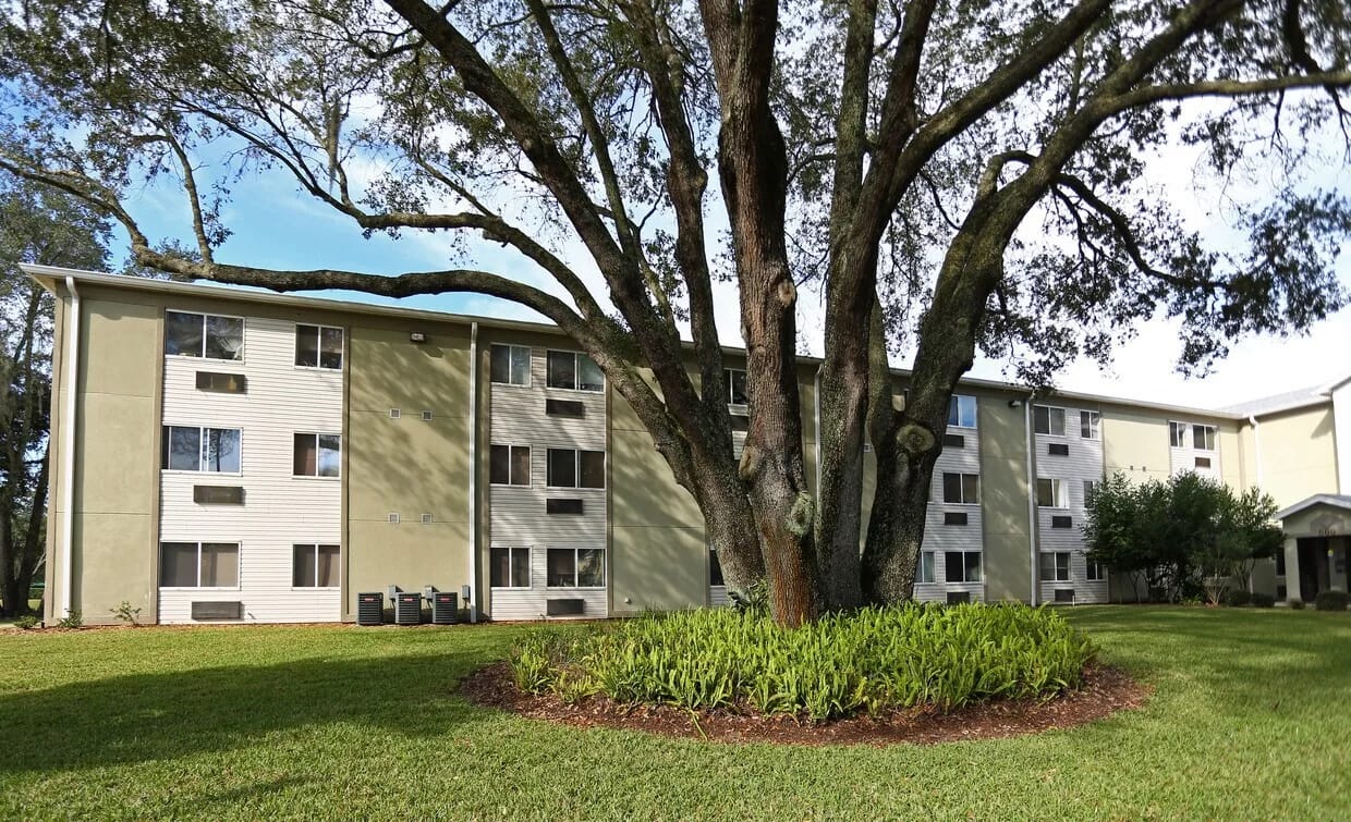 Exterior view of the facility with landscaping