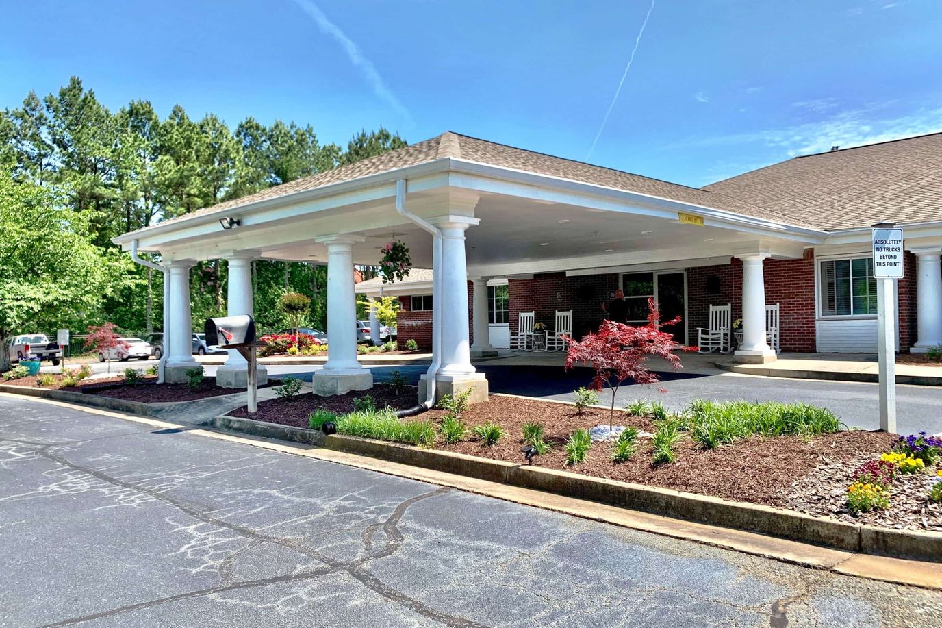 Exterior view of The Springs of Jonesboro facility entrance