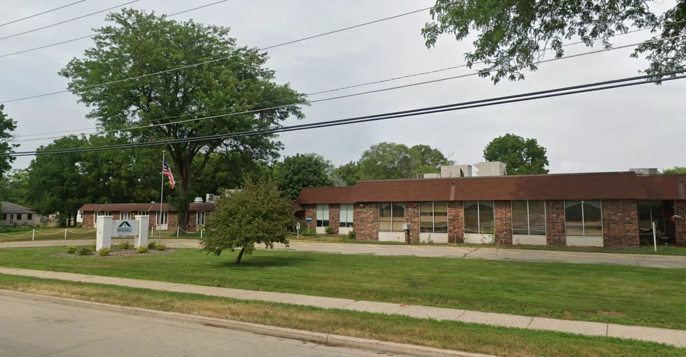 Exterior view of Riverdale Health Care Center