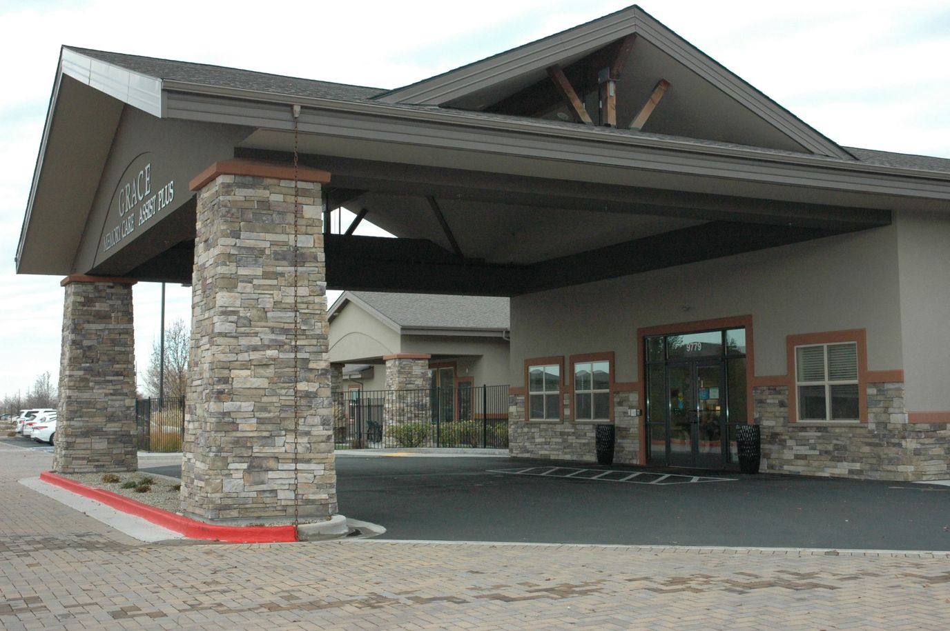 Entrance of Grace Independent and Assisted Living with architectural features