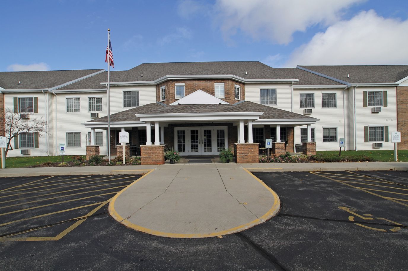 Front exterior of Dimensions Living Appleton facility