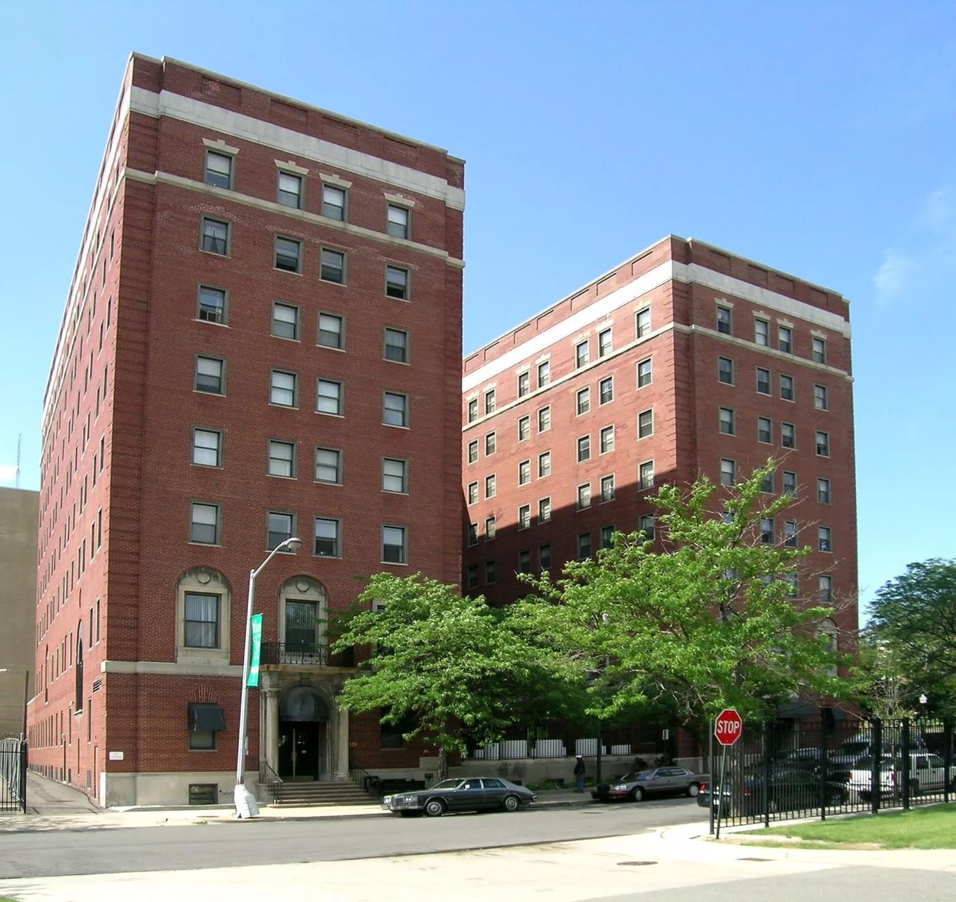 Exterior view of the Orchestra Place Apartments building