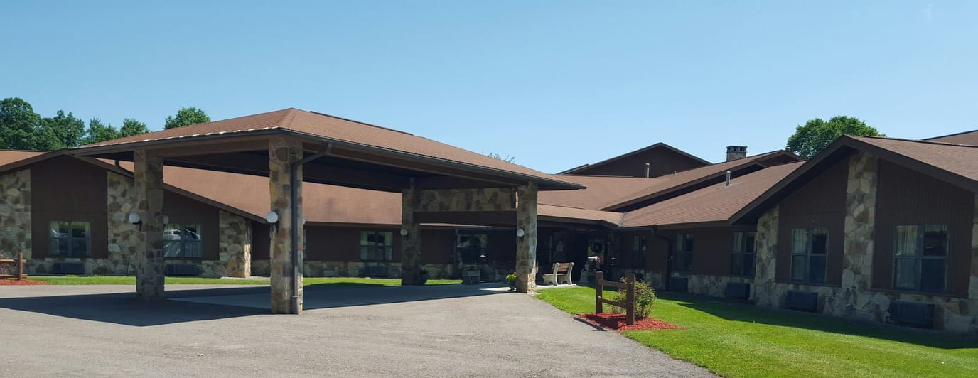 Exterior view of Siemon's Heritage Personal Care Home