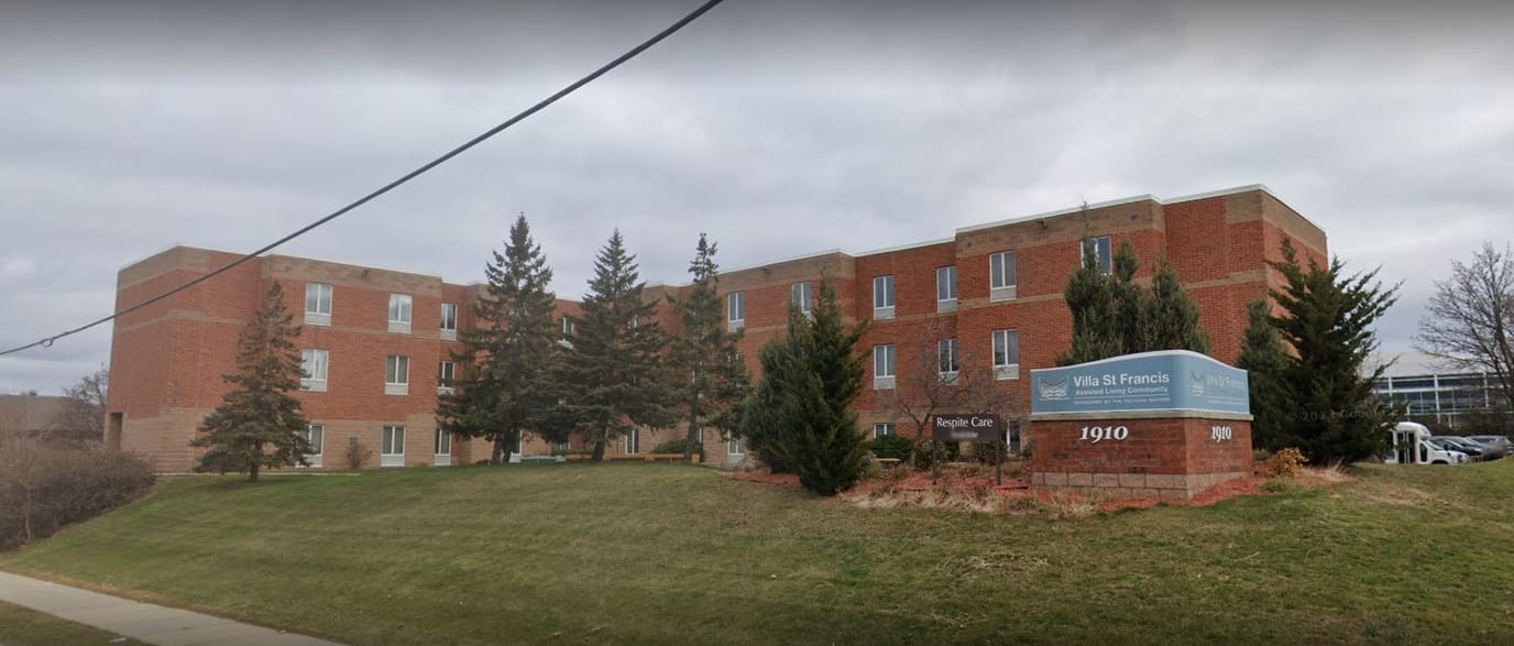 Exterior view of Villa St. Francis Assisted Living facility