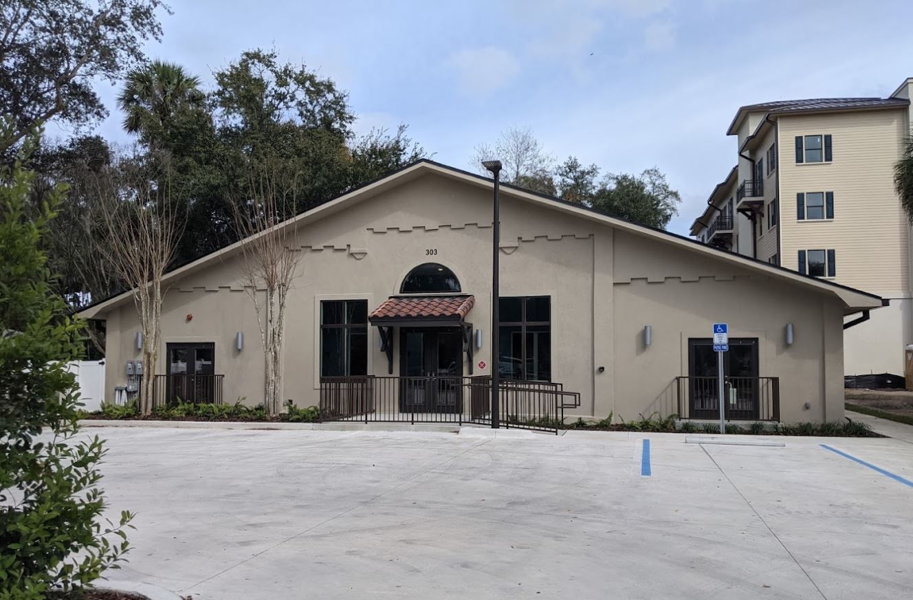 Exterior view of a senior living facility
