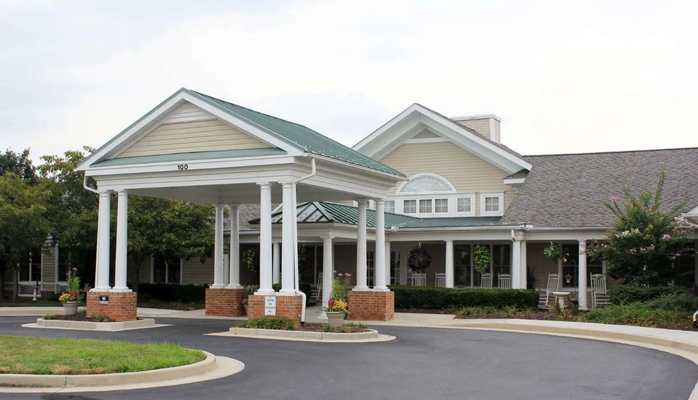 Exterior view of HeartFields Assisted Living at Easton