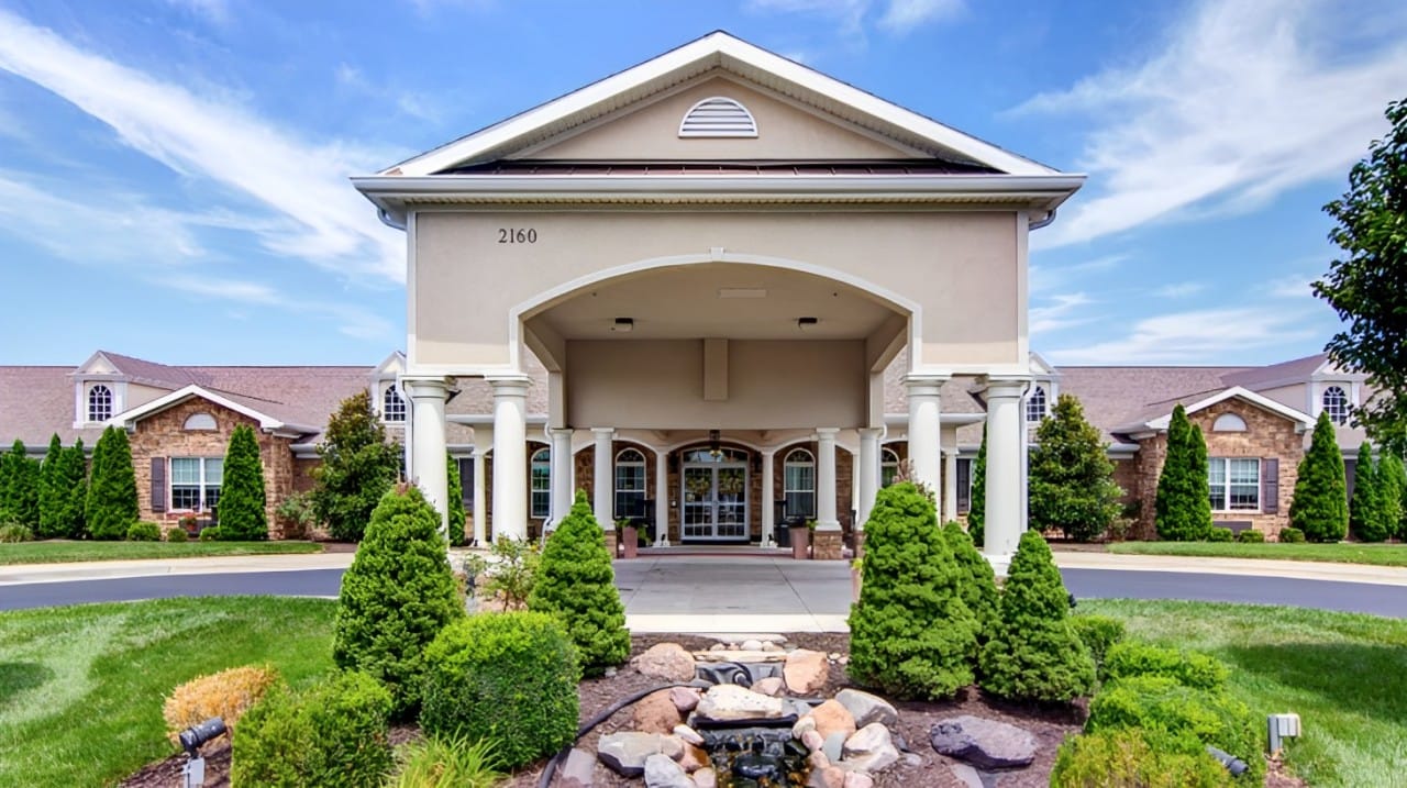 Front view of Addington Place of Lee’s Summit with landscaped entrance