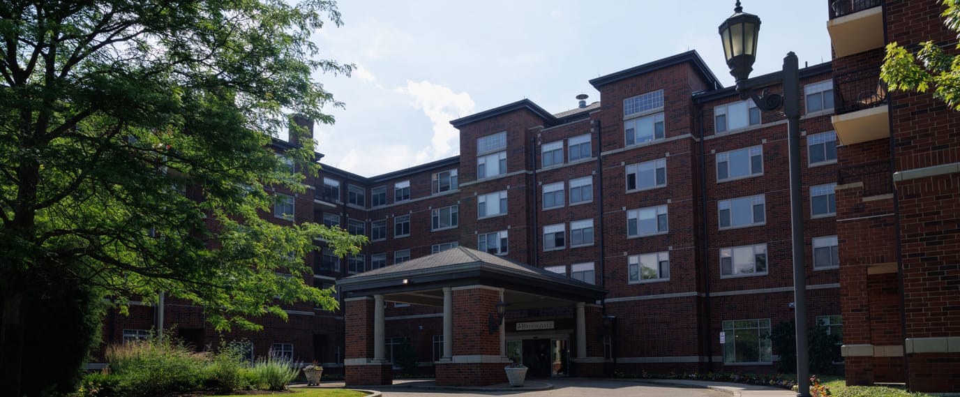 Exterior view of Brookdale Mt. Lebanon facility entrance