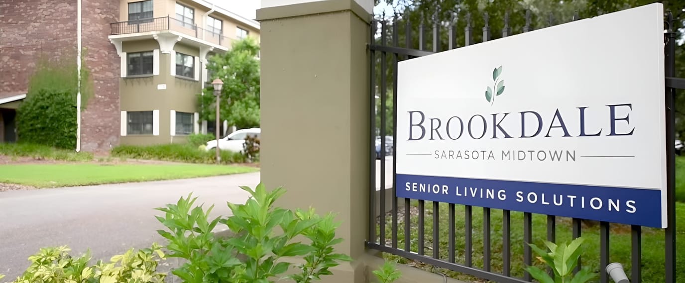 Entrance sign for Brookdale Sarasota Midtown