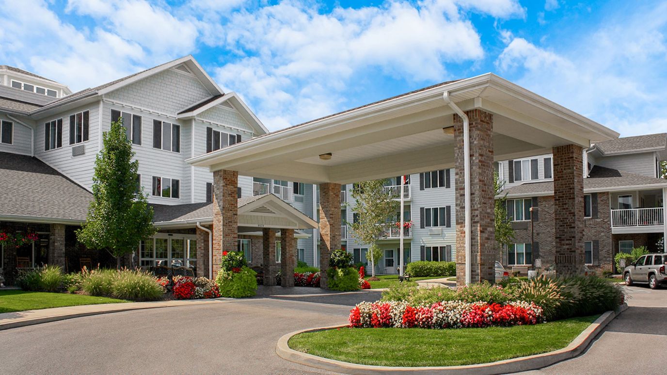 Exterior view of Holiday Orchid Terrace entrance with flowers