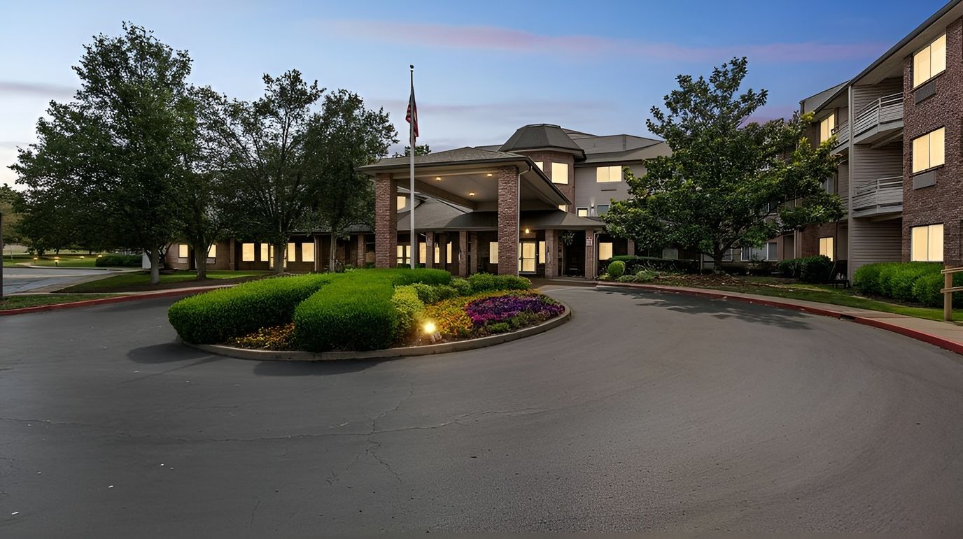 Entrance of Holiday Uffelman Estates with landscaping