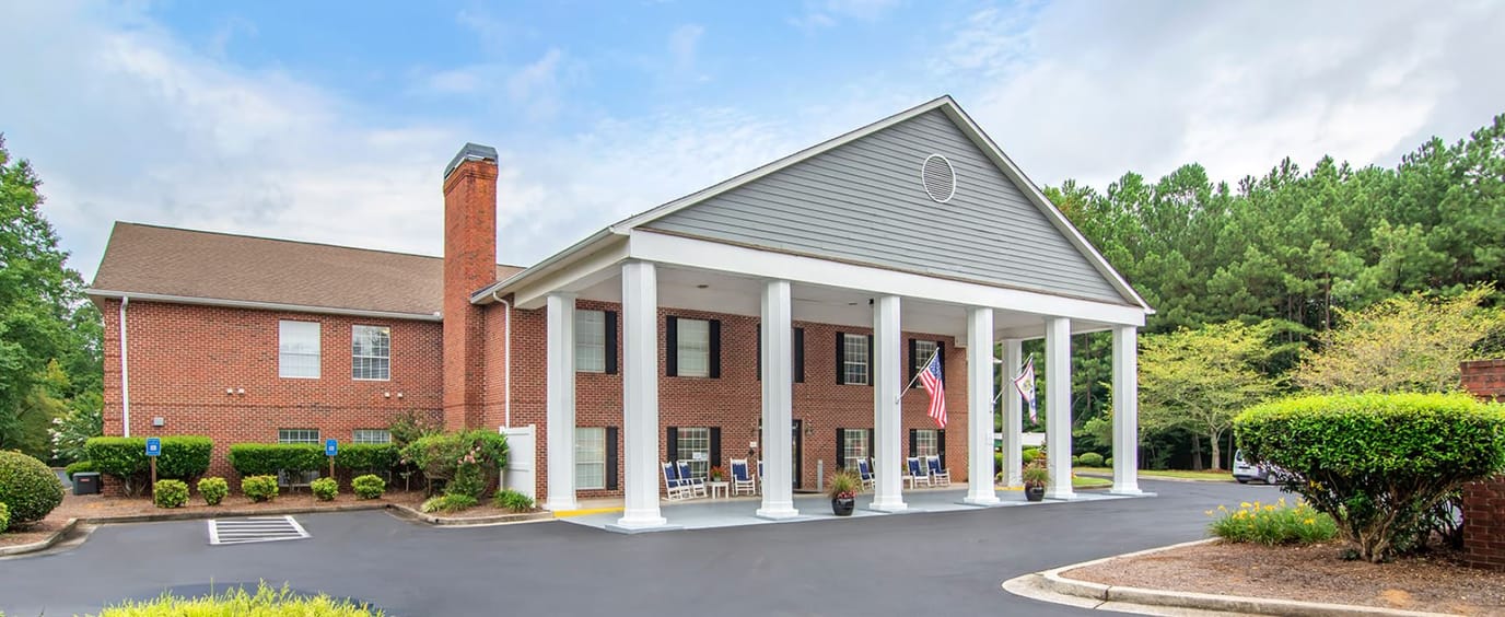 Exterior view of Brookdale Lawrenceville facility