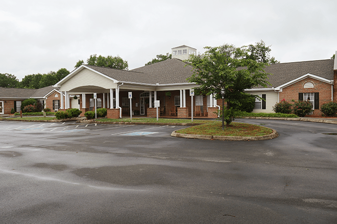 Exterior view of Brookdale Browns Creek facility