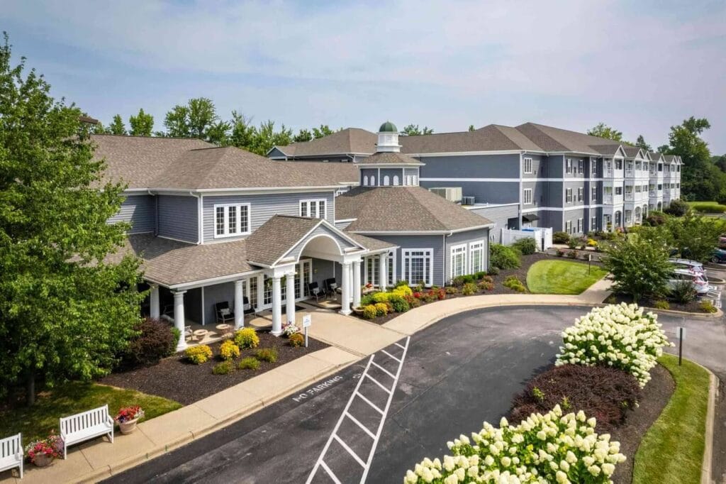 Exterior view of Arcadia Senior Living Louisville