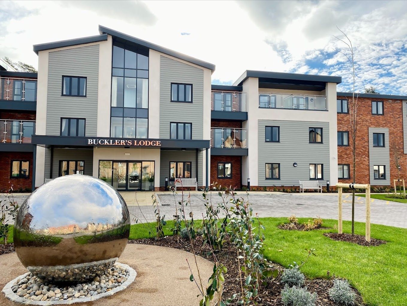 Exterior view of Buckler's Lodge Care Home